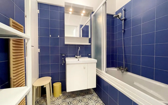 Apartment in Nieuwpoort by the Sea Wall