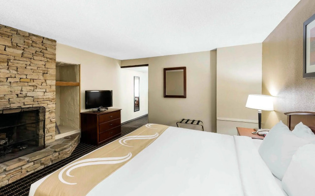 Quality Inn & Suites Sevierville - Pigeon Forge