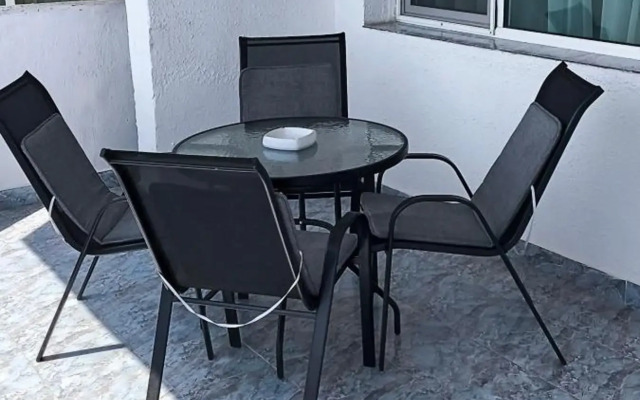Hotel Oasis