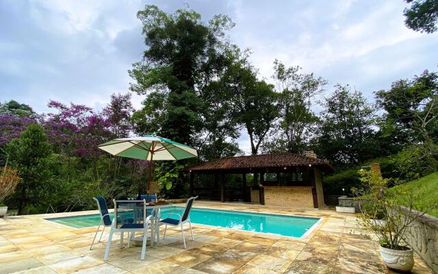 Casa Vargem Alegre, 4 quartos, piscina, gourmet e condomínio completo