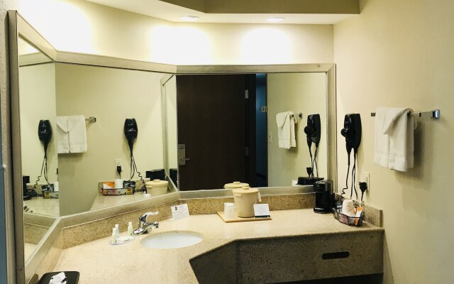 Quality Inn & Suites West Monroe