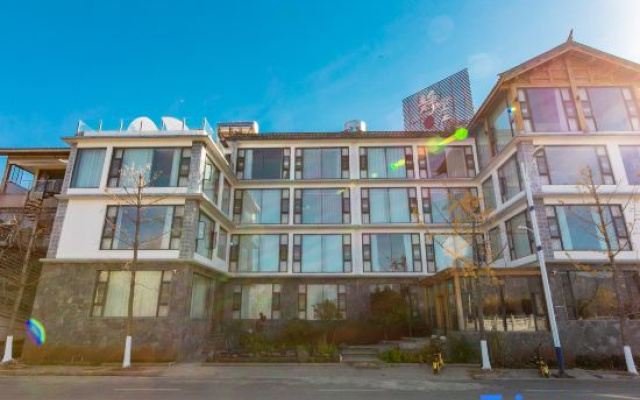 Jing Mo Bi Hu Hotel