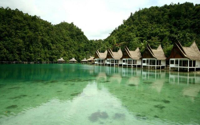 Club Tara Resort