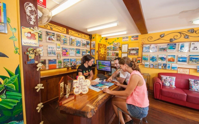 Travellers Oasis - Hostel