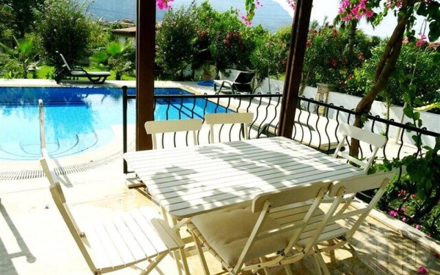 Villa Yasemin