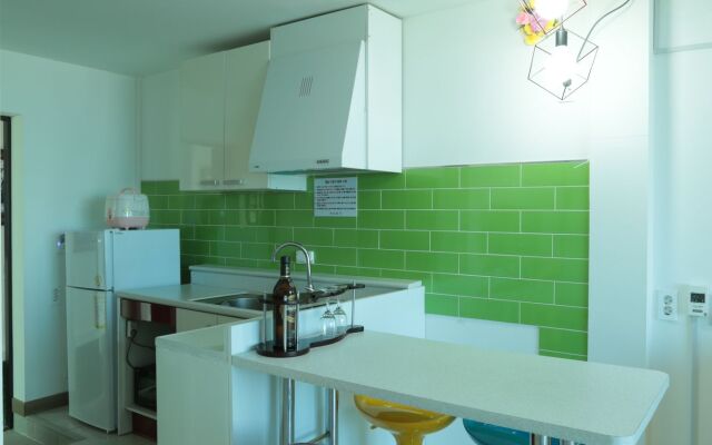 Seaview Pension