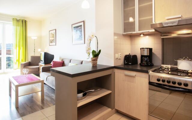 Studio Świętokrzyska Warsaw by Renters