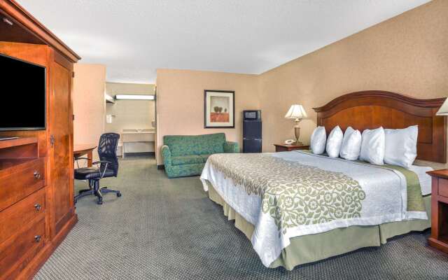 Days Inn by Wyndham Klamath Falls