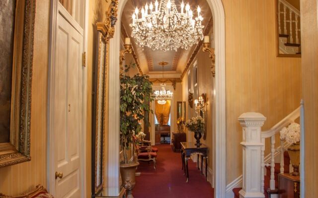 The Cornstalk Hotel