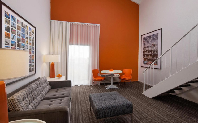 The Inn at Venice Beach