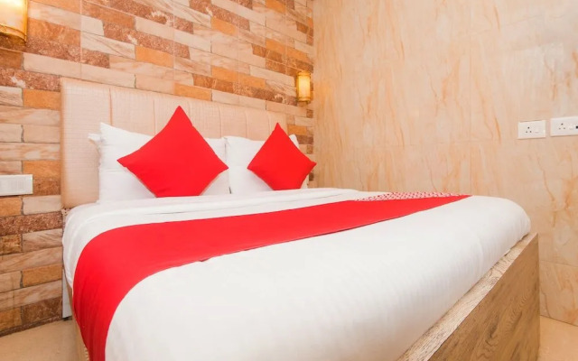 OYO 16119 Hotel Oliver