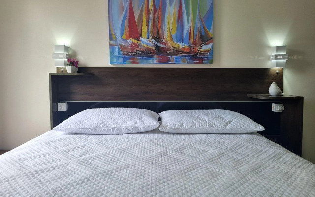 Apto em frente à praia em Caraguatatuba