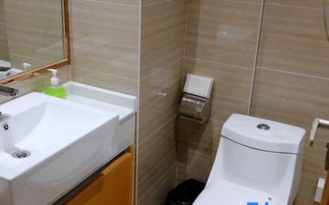 YOU Yuyu Internet Apartment (Foshan Sanshui New Power Plaza)