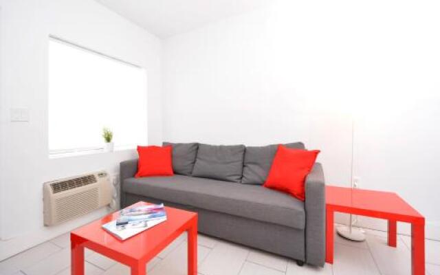 Villa Byron Suites