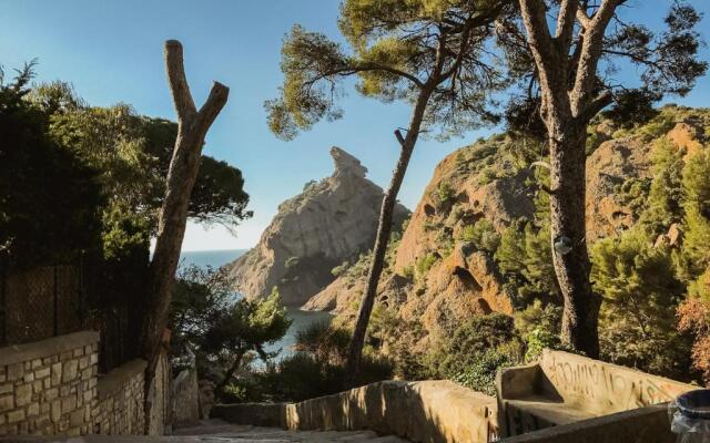 Galant Appartement en bord de mer avec terrasse