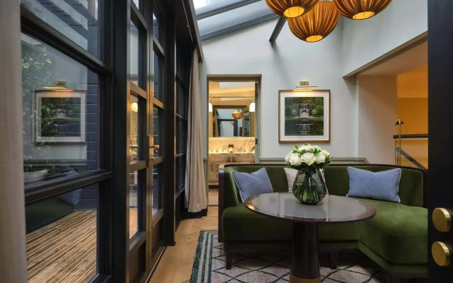 The Mayfair Townhouse – an Iconic Luxury Hotel