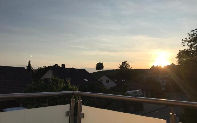 Seebrise mit Musik und Wein