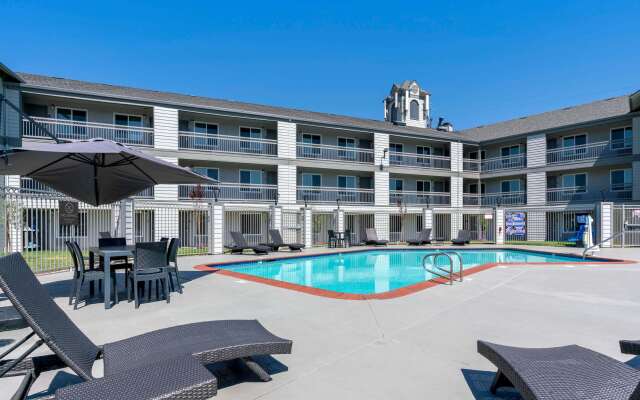 Comfort Inn Antioch - Century Plaza