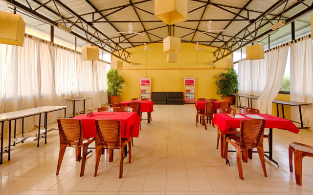 OYO 4018 Hotel Grand Ashwin