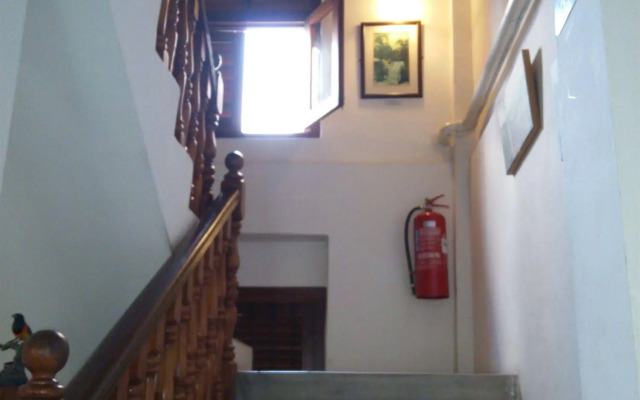 Hutton Lodge