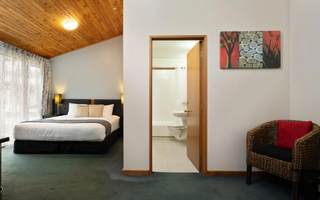 Riverside Hotel Marlborough – Guest Rooms – Blenheim