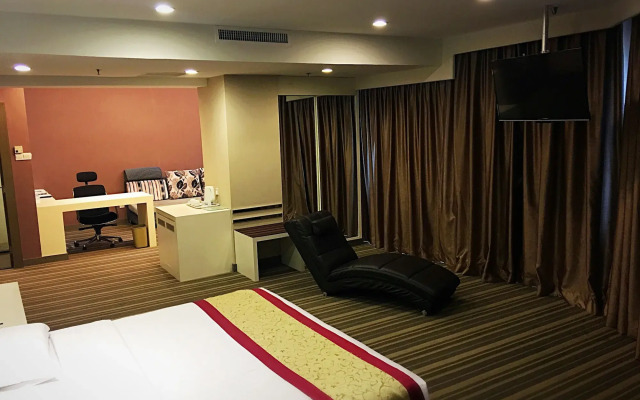 Hotel Capital