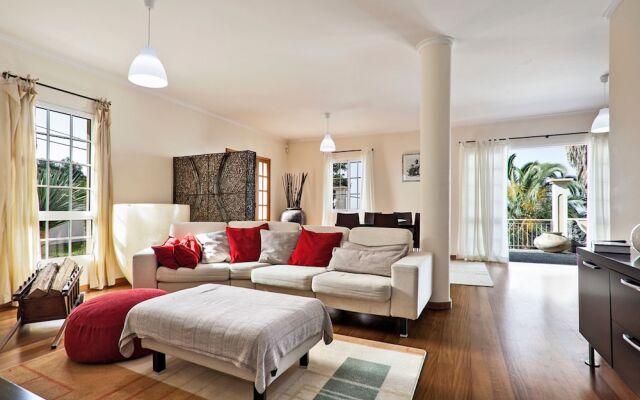 Casa das Neves by Our Madeira