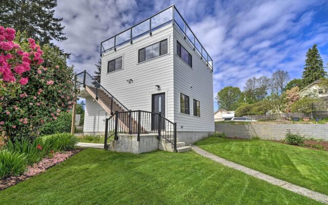 'ruston Retreat' - Mod Home w/ Rooftop Deck!