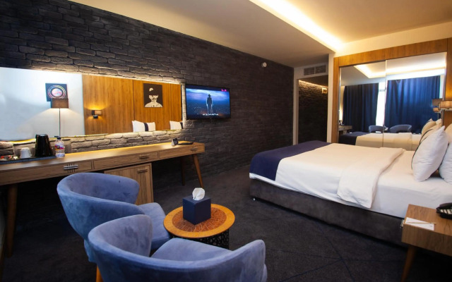 Monarch Hotel Amman