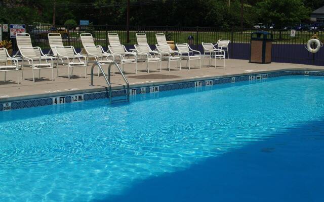 Clarion Hotel - Cincinnati North