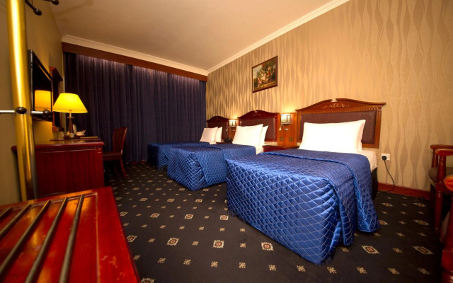 Mount Royal Hotel