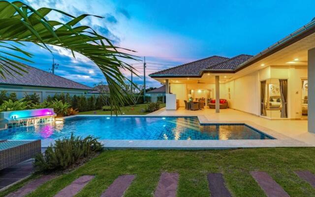 Private 3 Bedroom Pool Villa! (MS22)