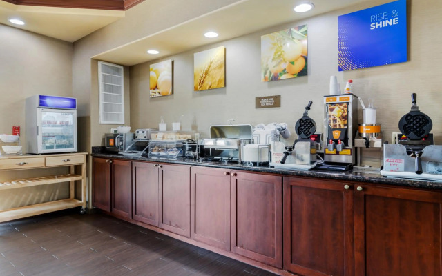 Comfort Suites Pflugerville - Austin North