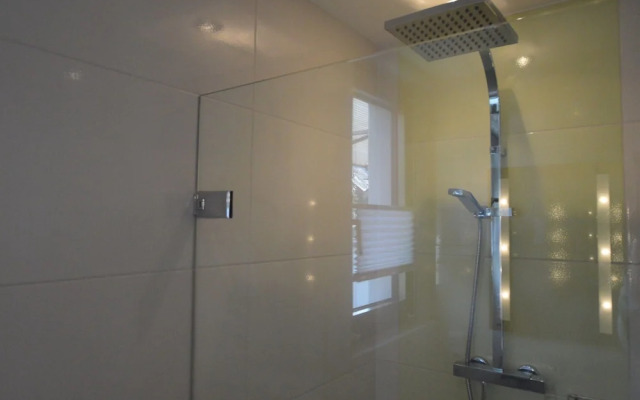 Apartment in Trittenheim With Terrace and Garden