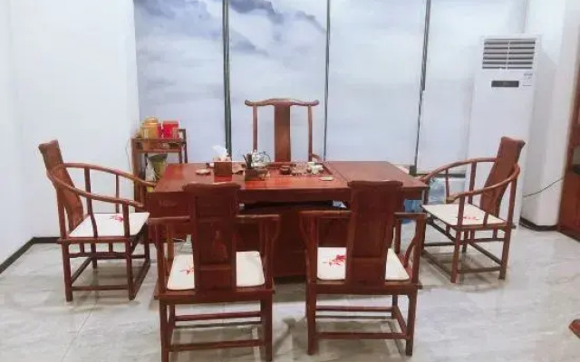Yahao Garden Hotel (Shenzhen Songgang Metro Station)