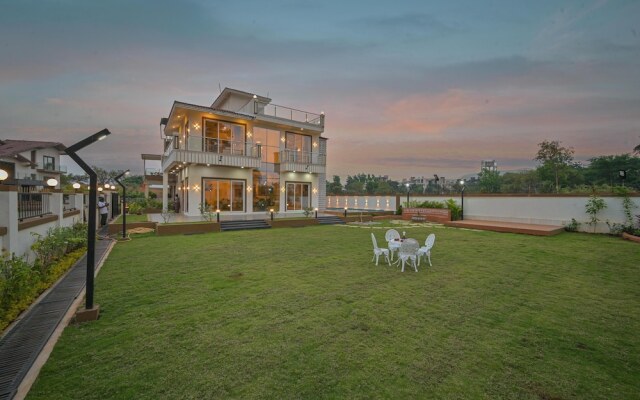 Vivanta Villa
