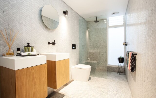 Bondi Garden Haven (H741)