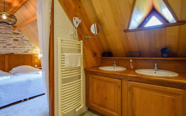 Elegant Villa on Historic Domaine