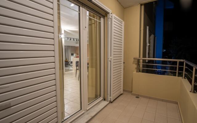 Villa Cool with Private Pool