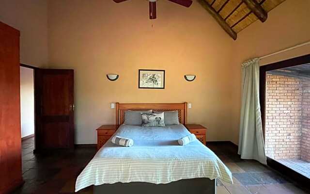 Sondela Nature Reserve & Spa - Moselesele Tent Camp