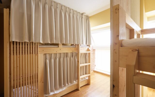Bed & Breakfast RENGA – Hostel