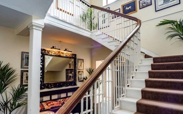 The Penthouse, Essex