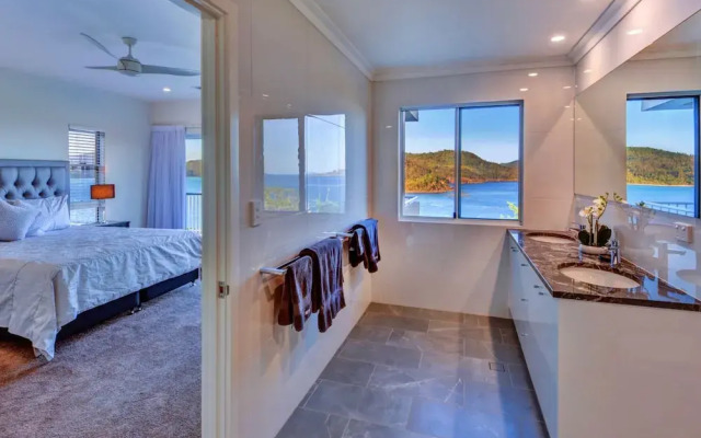 La Bella Waters 1 Wide Ocean Views