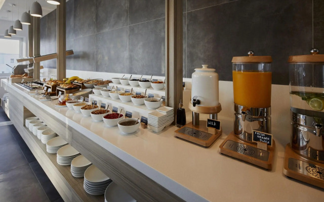 Kouros Village Hotel - Adults Only