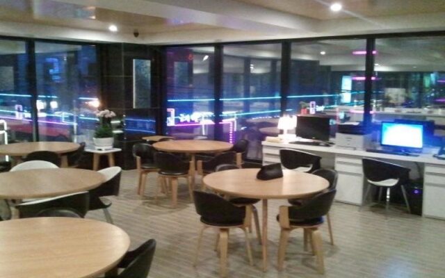 De Urban Hotel