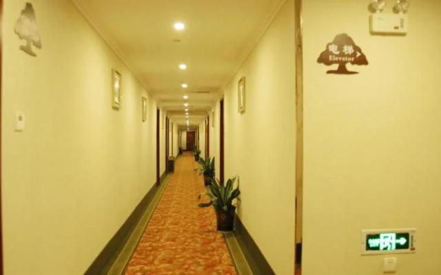 GreenTree Inn HeBi HengShan Road Business Hotel