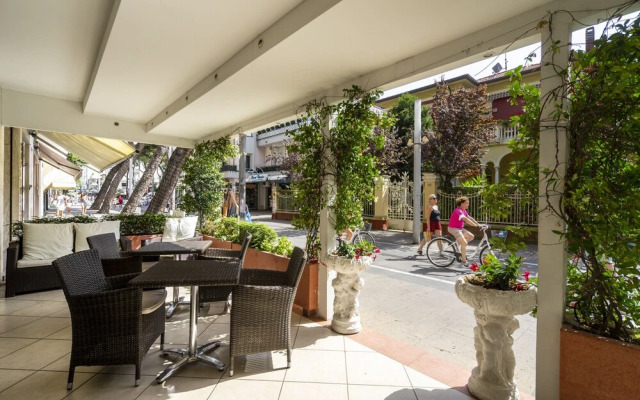 Hotel Mocambo