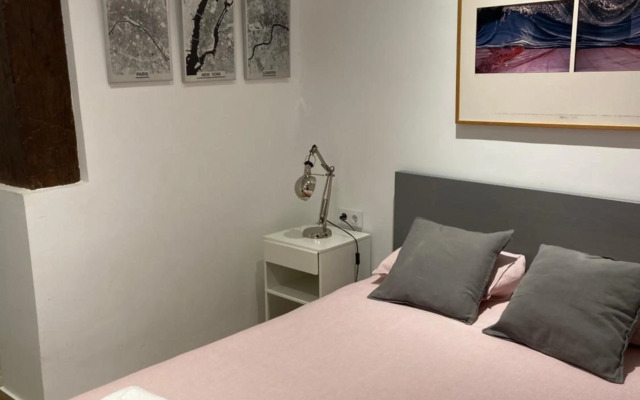 Opera-Suites Luxury La boheme, in the very center of Madrid.