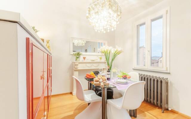 Casa Elo in Lucca With 1 Bedrooms and 1 Bathrooms