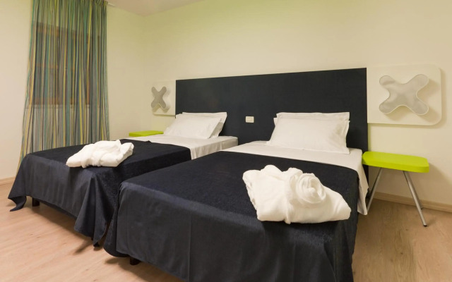Hotel & Restaurant Velanera